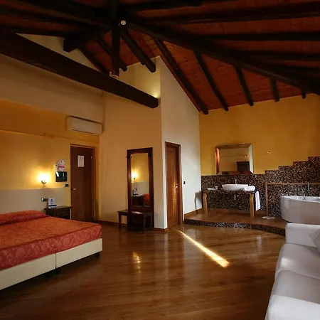 Medici Hotell 3*